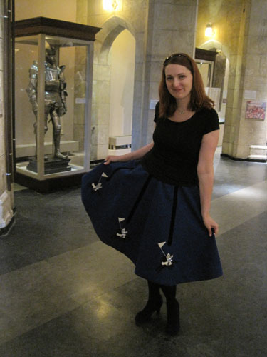 Modeling the skirt in the Armory